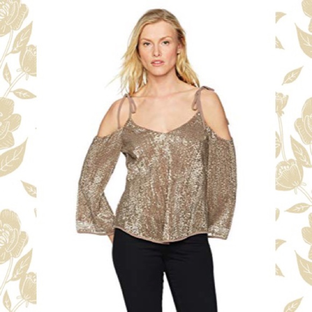 BNWT ASTR Adison Sequin Top, Sz S, in “Bronze”